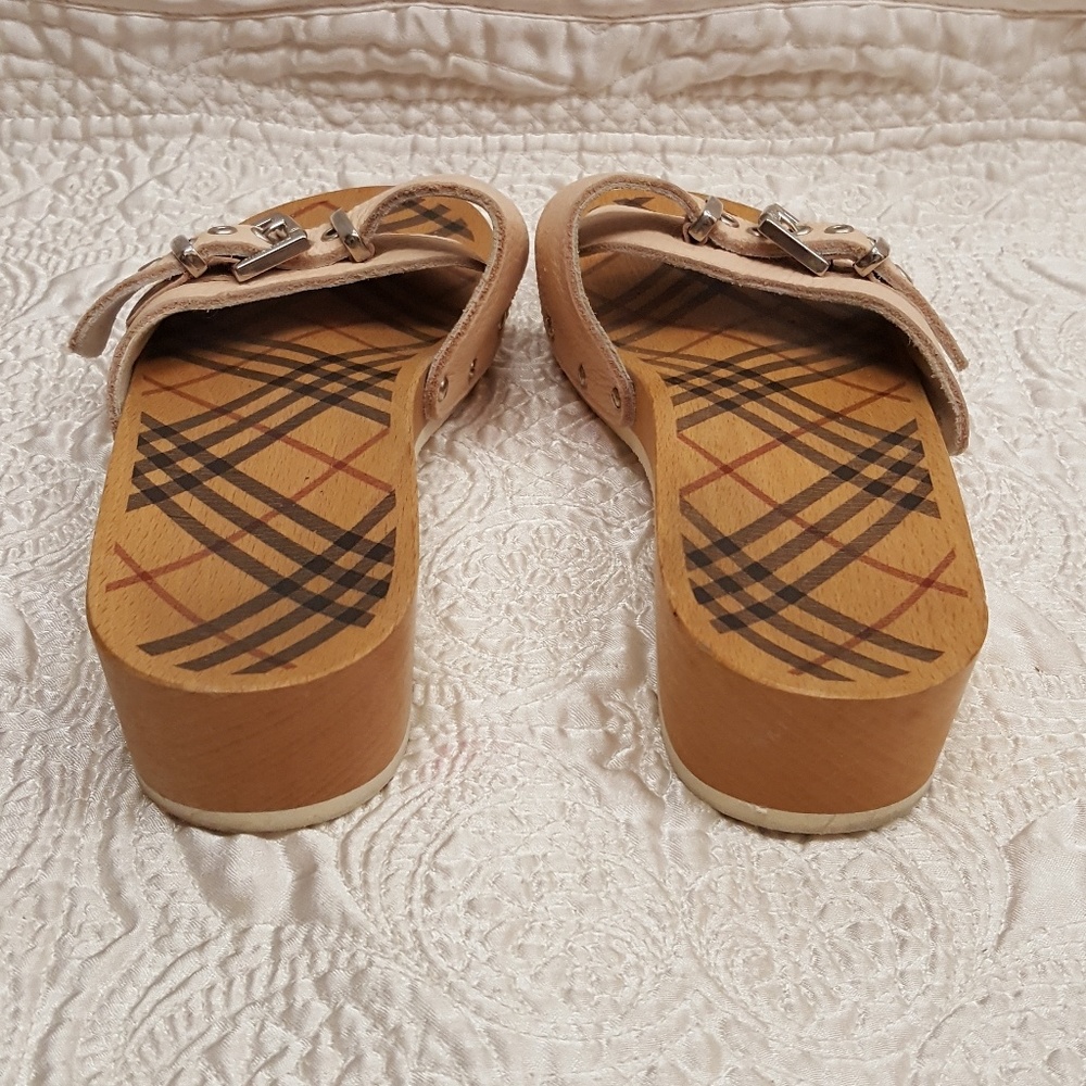 BURBERRY Sandals - Picture 3 of 8